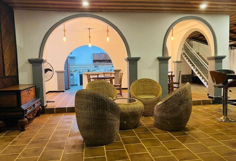 펜션 Arch House Ahangama