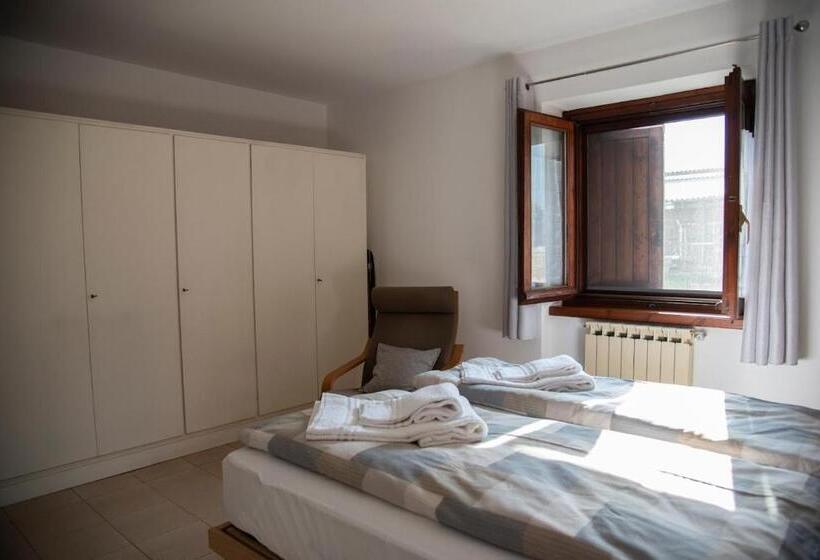 פנסיון Cascina Pirondini