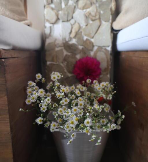 פנסיון Exstacy S Bathtub Rooms & Cafe