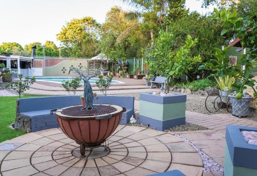 ペンション Gabbys Cottage Guesthouse