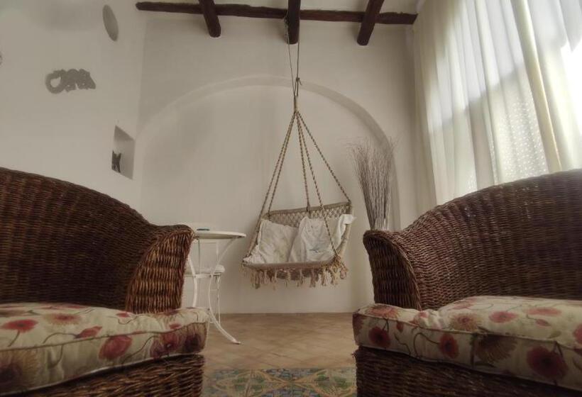 بنسيون Halgoduria