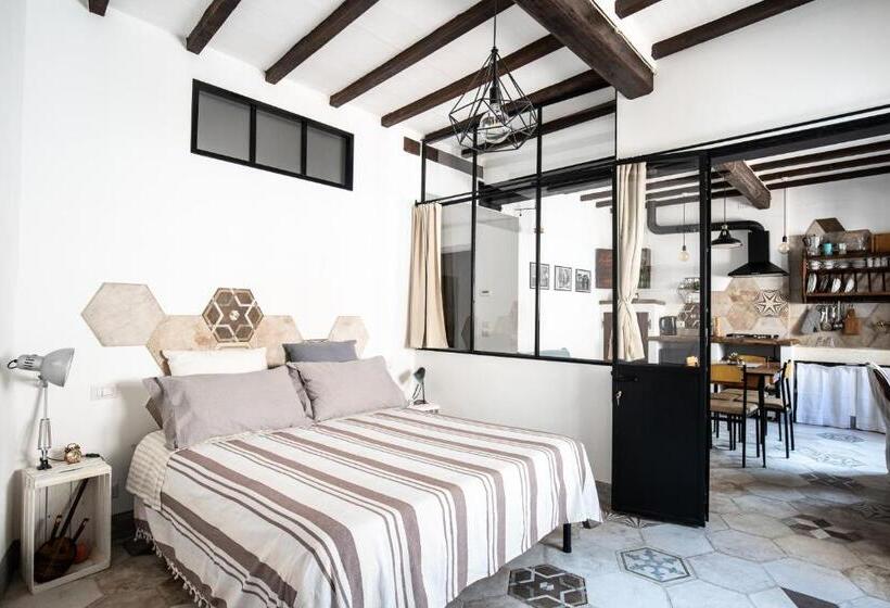 ペンション Manillahouse