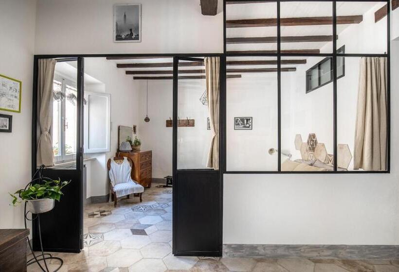 ペンション Manillahouse