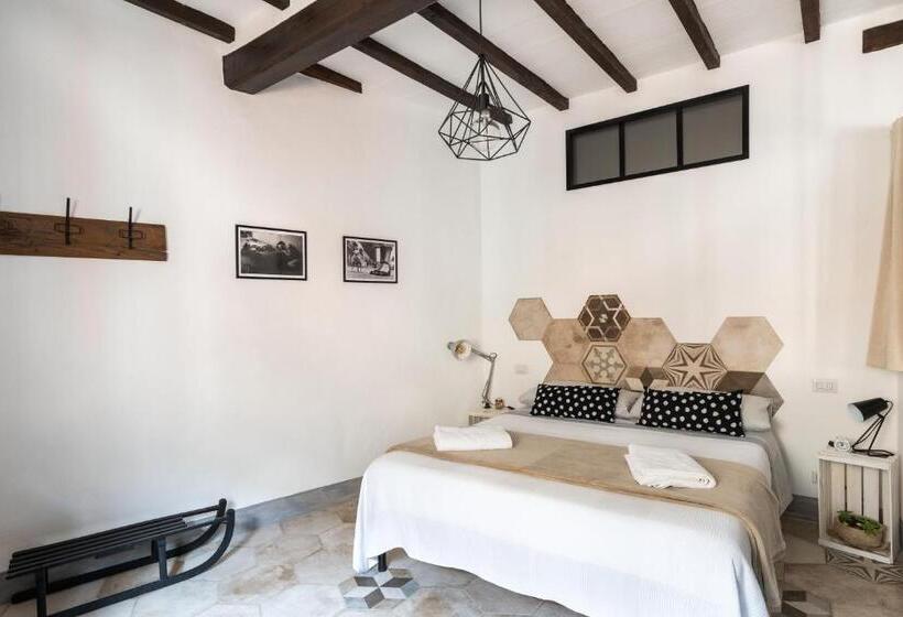 ペンション Manillahouse