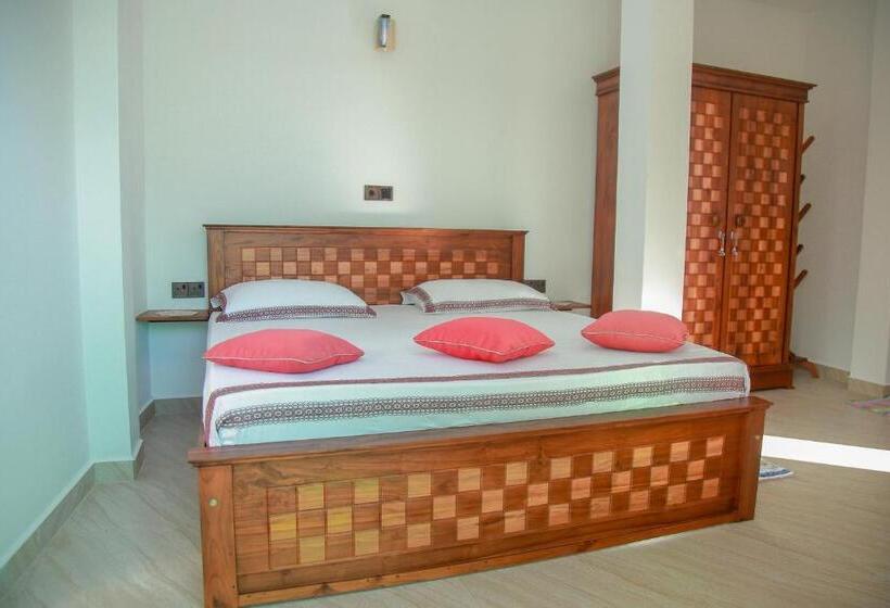 펜션 Pavan Apartments