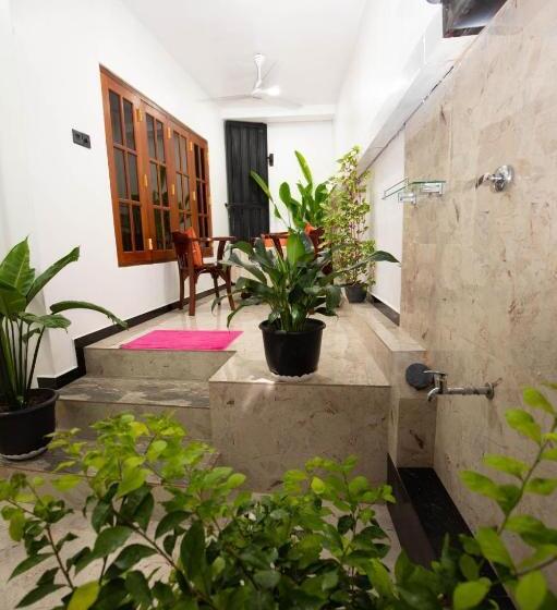 펜션 Pavan Apartments