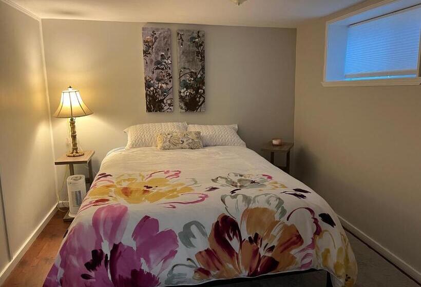 פנסיון River House