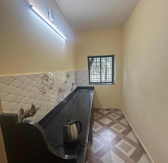 بنسيون Rooms Stay Guest House