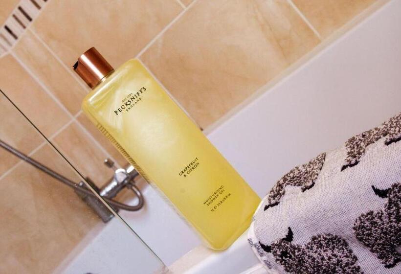 بنسيون Whispering Place In The Heart Of Bewdley