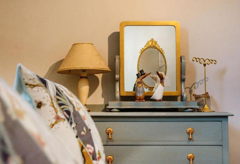 بنسيون Whispering Place In The Heart Of Bewdley