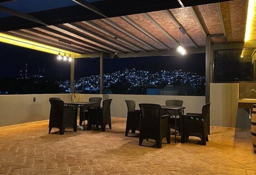 Quieto Hotel Suites