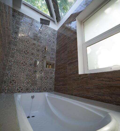 리조트 Riviera Van Villas