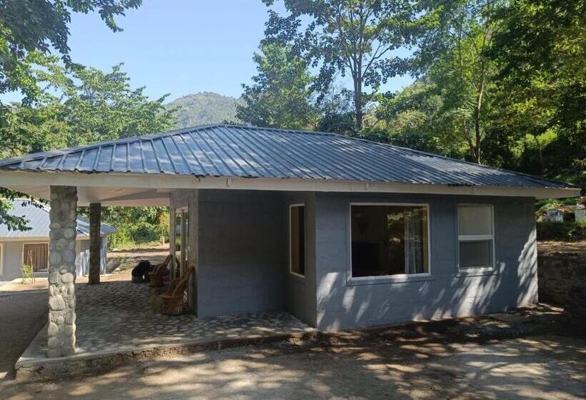 리조트 Riviera Van Villas