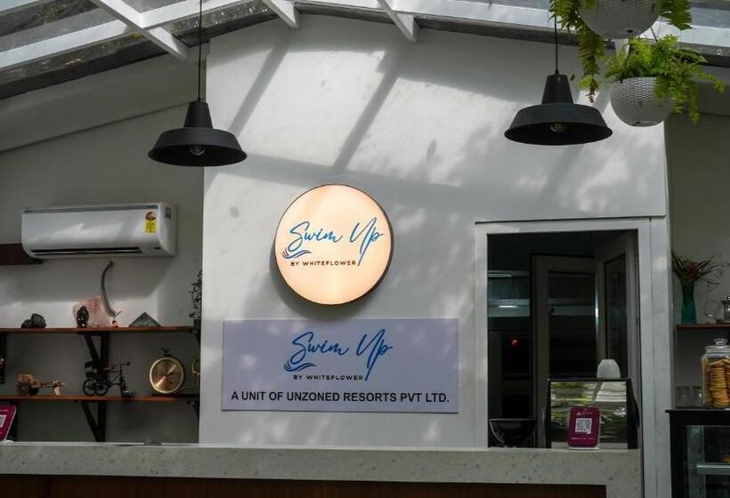 Lomakeskus Swimup   Suites With Private Pool , Vagator