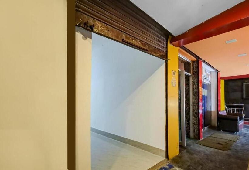 Spot On Hotel Paradise Inn