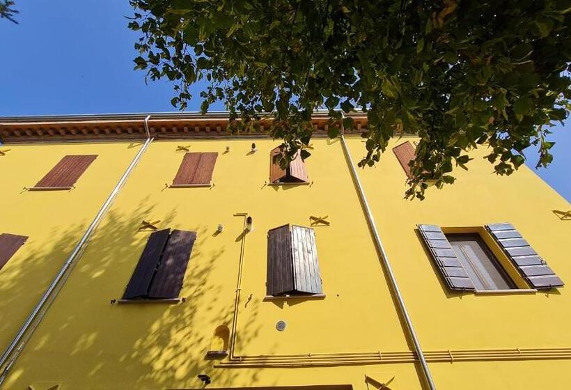 Verdi Valli Comfort B&b Mirandola