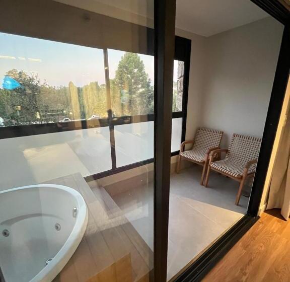 Wanderlust Experience Hotel Bm Signature