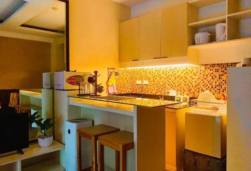 Общежитие Casa De Familia Staycation