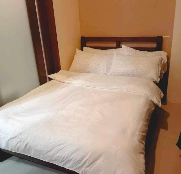 Общежитие Casa De Familia Staycation