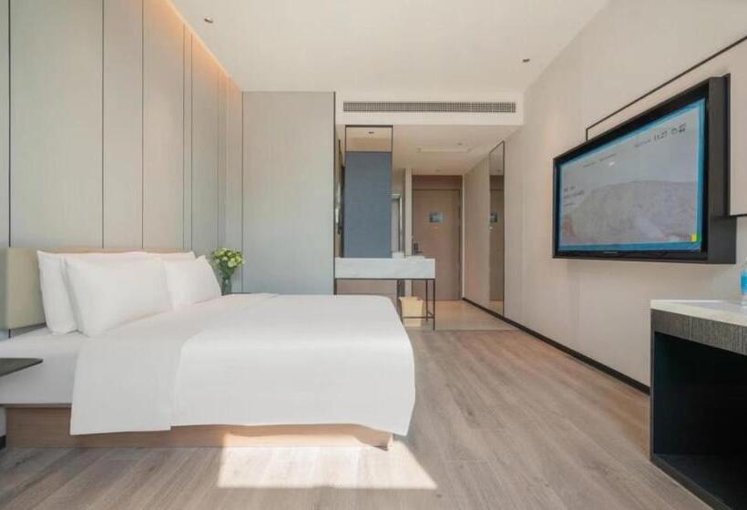 Otel Chengdu Southwest Jiaotongda Shawan Subway Station Atour