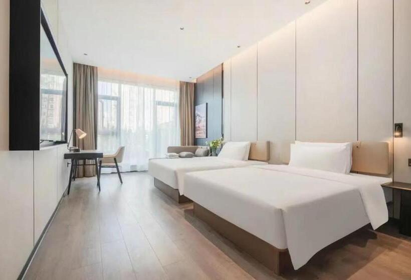 Otel Chengdu Southwest Jiaotongda Shawan Subway Station Atour