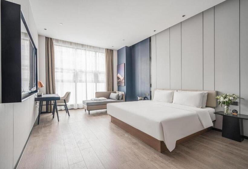 Otel Chengdu Southwest Jiaotongda Shawan Subway Station Atour