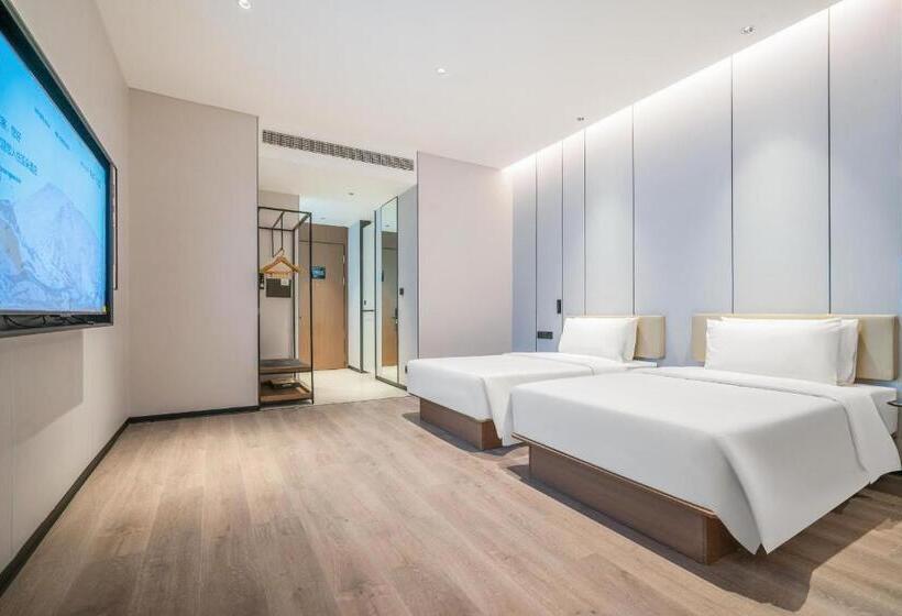 Otel Chengdu Southwest Jiaotongda Shawan Subway Station Atour