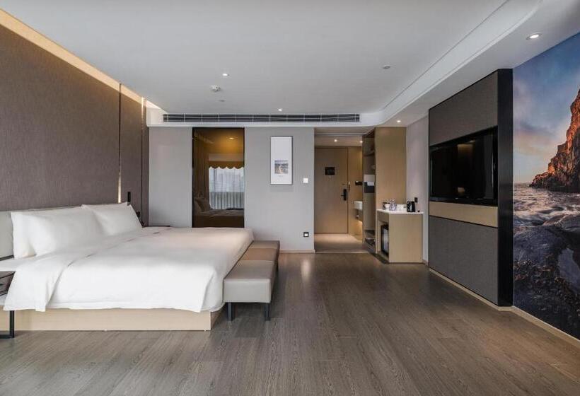 Atour Hotel Fuzhou Wusi Road Hot Spring Park