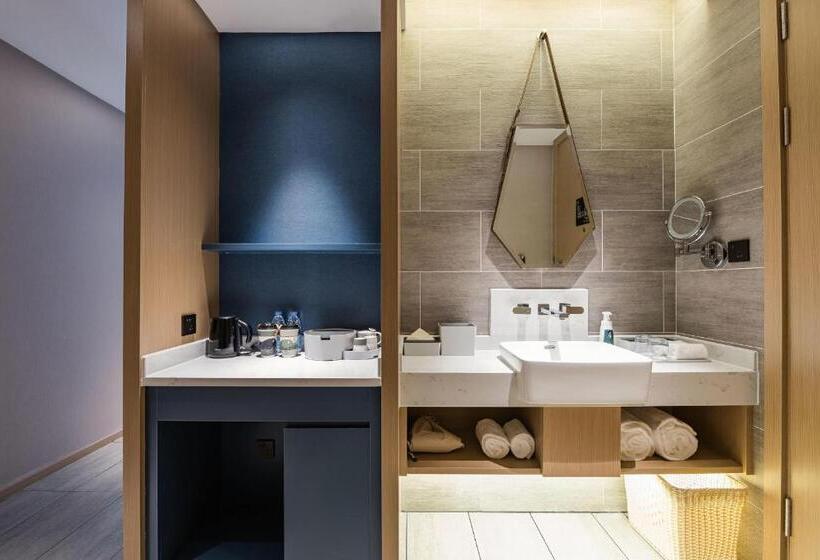 Atour Hotel Ningbo Yinzhou Impression City