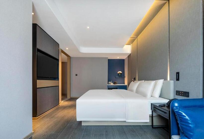 Atour Hotel Shaoxing Heqiao