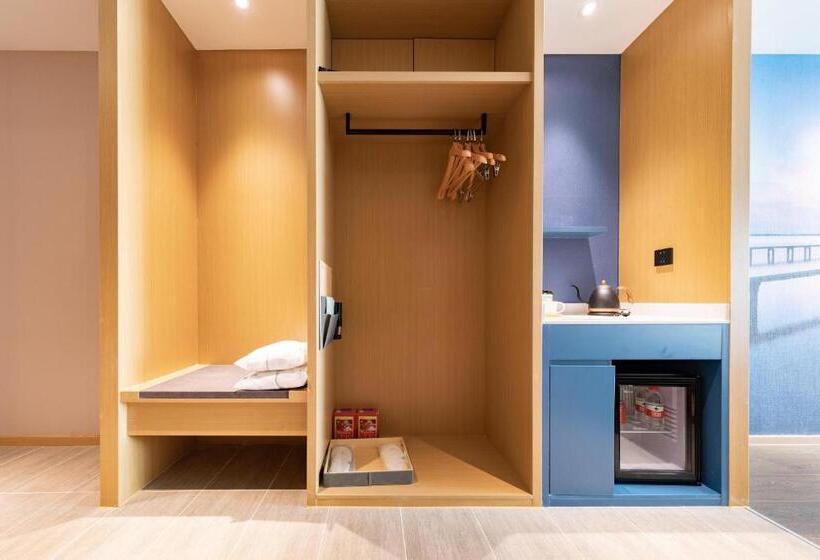 Atour Hotel Wuhan Tiandi Hankou Jiangtan