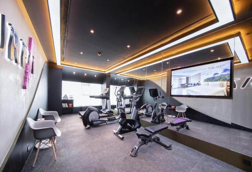 Atour Hotel Wuhan Tiandi Hankou Jiangtan