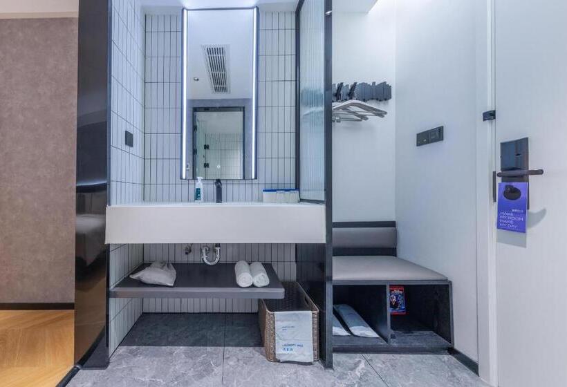 Atour Light Hotel Fuzhou Sanfang Qixiang