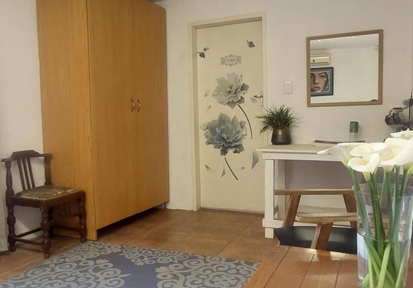 ベッドアンドブレックファースト Ilnika Farm Stay