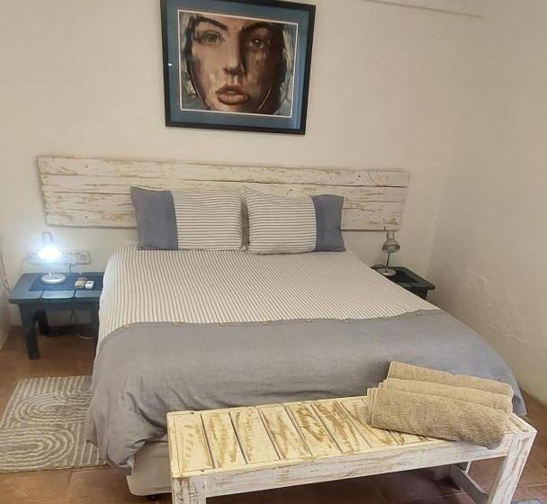 ベッドアンドブレックファースト Ilnika Farm Stay