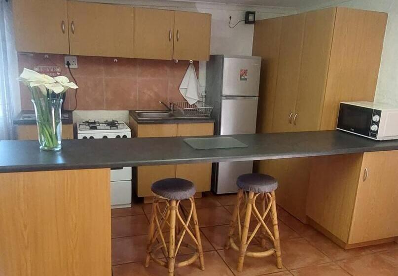 ベッドアンドブレックファースト Ilnika Farm Stay