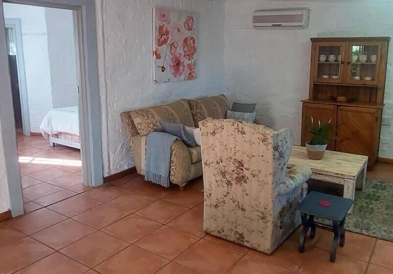 ベッドアンドブレックファースト Ilnika Farm Stay