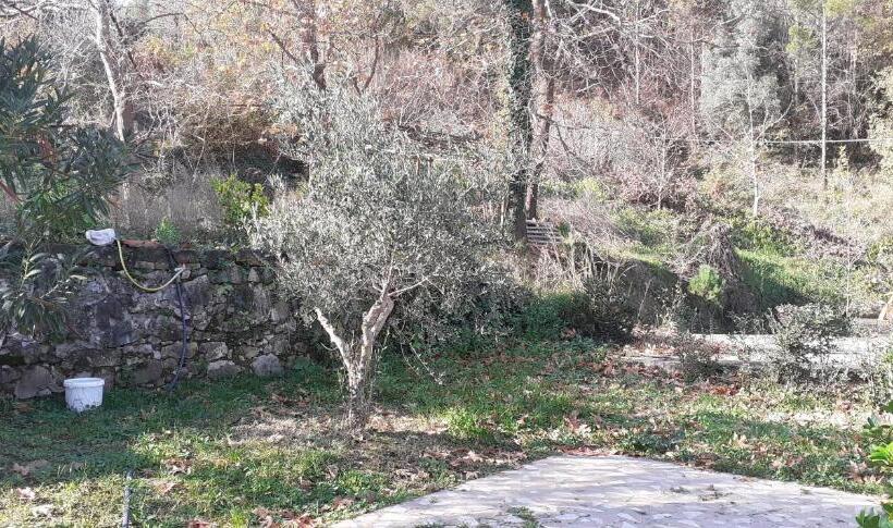 ベッドアンドブレックファースト Osteria Cesma E Kasines