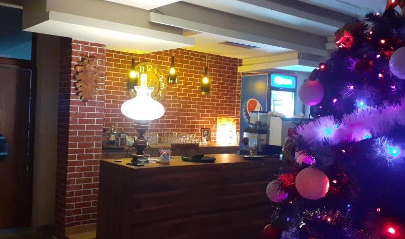 ベッドアンドブレックファースト Osteria Cesma E Kasines