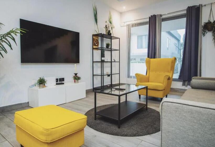 تختخواب و صبحانه Preston Place Guest House