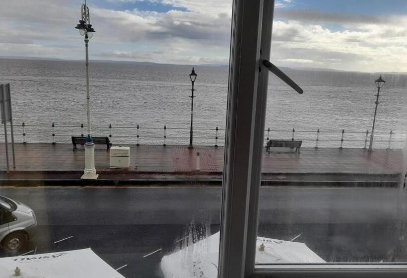 민박 Sid S Restaurant & Bar With Rooms