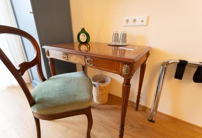 Bed and Breakfast Boutique Hotel Maroggo