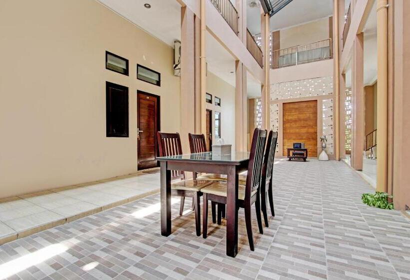 Capital O 93204 Hotel Mulia Dua Syariah