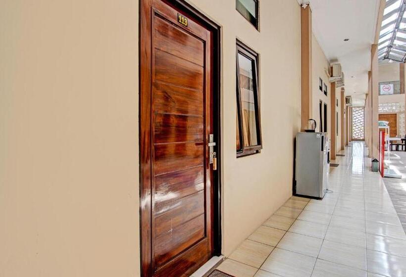 Capital O 93204 Hotel Mulia Dua Syariah