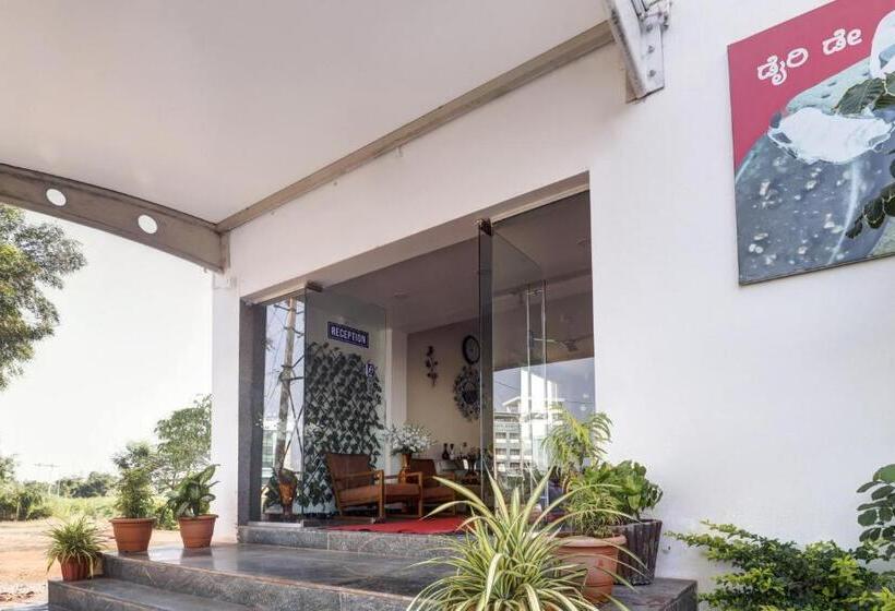 فندق Kailash Inn