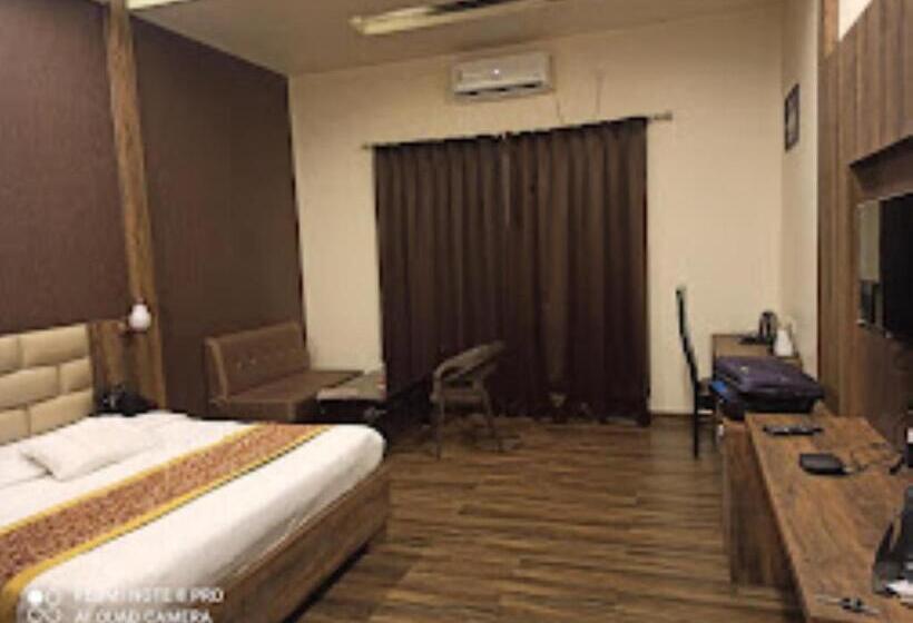 Grs, Hotel The Grand Radhe Shyam, Ambikapur