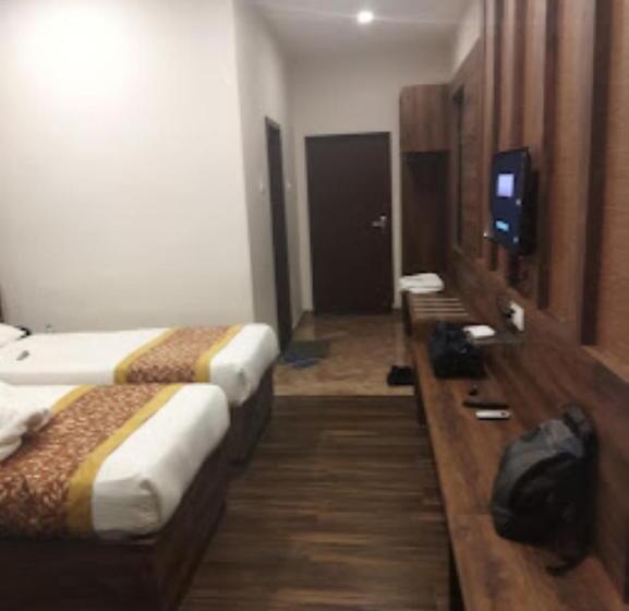 Grs, Hotel The Grand Radhe Shyam, Ambikapur