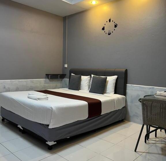 Hotel คลิ๊กรีสอร์ท