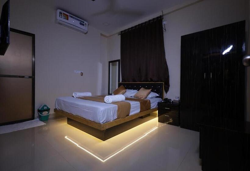 בית מלון כפרי Aravi Inn