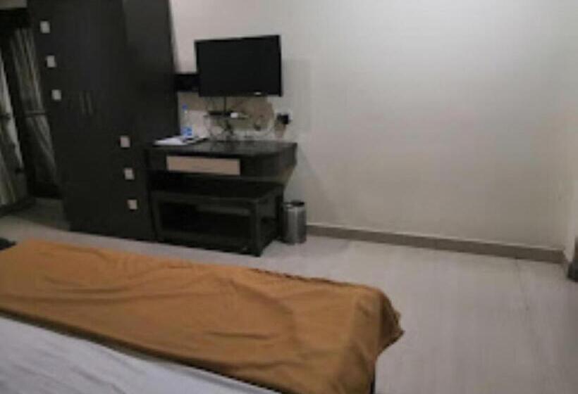 Отель Balaji Grand Telangana